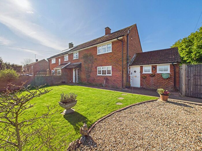 3 Bedroom Semi-Detached House For Sale In Honey Lane, Hurley, SL6