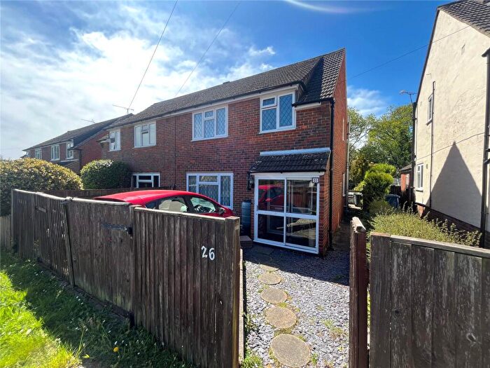 3 Bedroom Semi-Detached House For Sale In Old Park Close, Farnham, Surrey, GU9