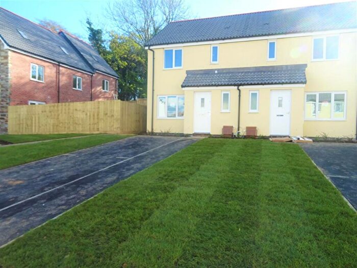 3 Bedroom End Of Terrace House To Rent In Clover Drive, Liskeard, PL14