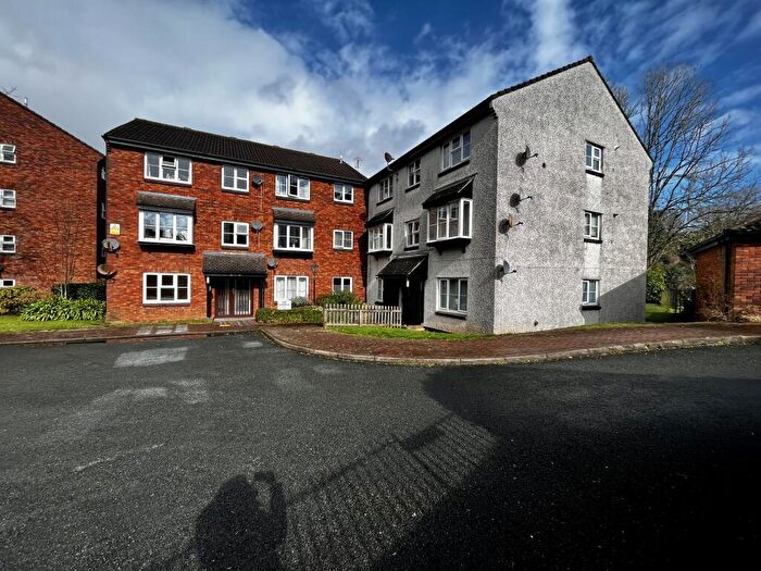 1 Bedroom Apartment To Rent In Portland Court, Plymouth, PL1