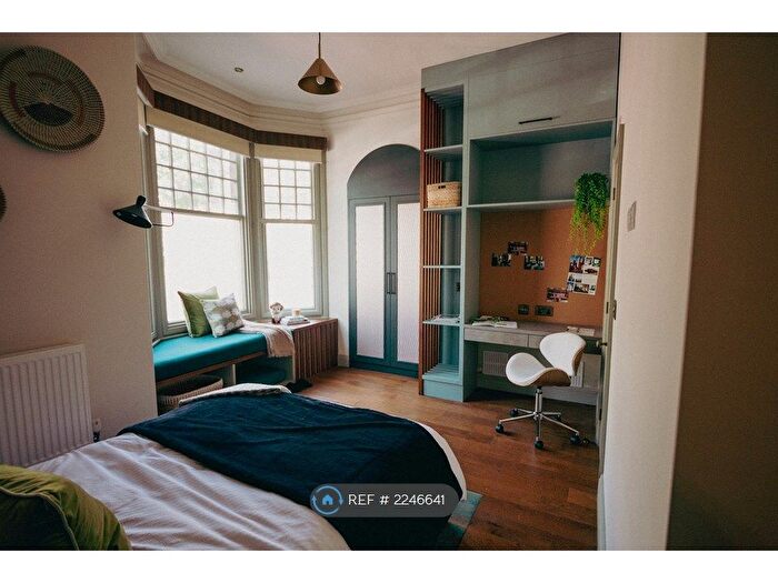 4 Bedroom Flat To Rent In Lincoln, Lincoln, LN1