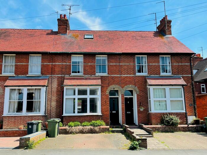 4 Bedroom Terraced House To Rent In Spring Road, Abingdon, OX14