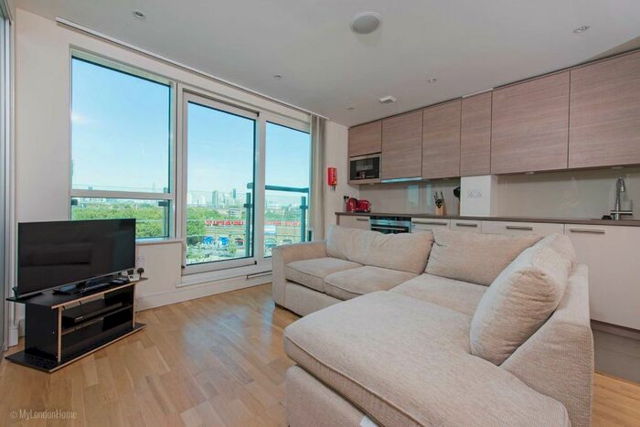 1 Bedroom Flat To Rent In St. George Wharf, London, SW8