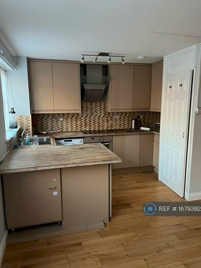 1 Bedroom Flat To Rent In Gartons Close, London, EN3