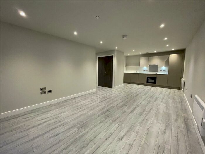 2 Bedroom Apartment To Rent In Steel House, The Metalworks, Petersfield Avenue, Slough, Berkshire, SL2