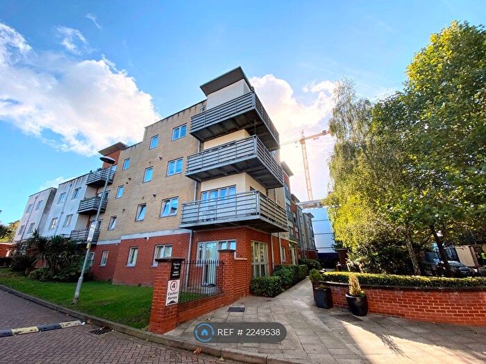 1 Bedroom Flat To Rent In Delamere Court, London, E17
