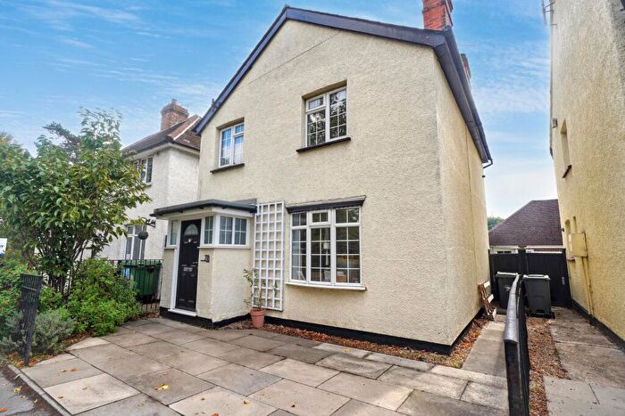 3 Bedroom Detached House For Sale In Cambridge Road, Stansted, CM24