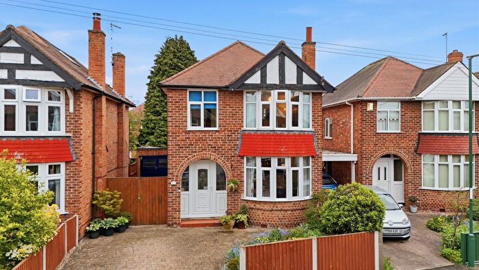 3 Bedroom Detached House For Sale In St. Mawes Avenue, Nottingham, Nottinghamshire, NG11
