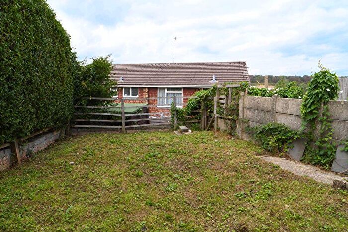 4 Bedroom Semi Detached House To Rent In Wolseley Road, Brighton, BN1