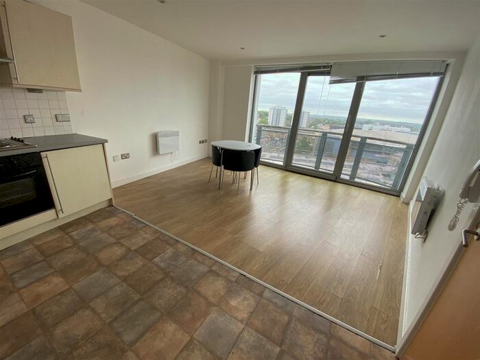 2 Bedroom Flat To Rent In Cranbrook Street, Nottingham, NG1