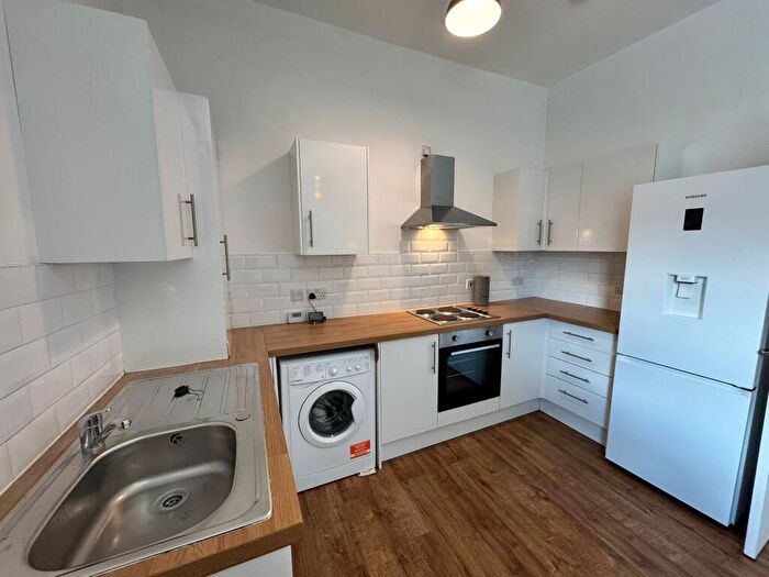 2 Bedroom Flat To Rent In High Street, Irvine, North Ayrshire, KA12