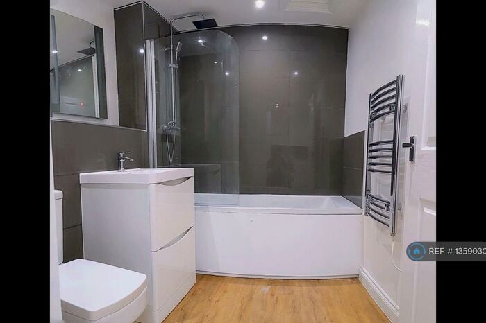 1 Bedroom Flat To Rent In Albert Road, Jarrow, NE32