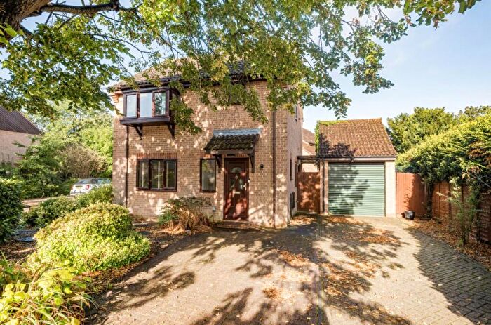 3 Bedroom Detached House For Sale In High Street, Cranfield, Bedford, MK43