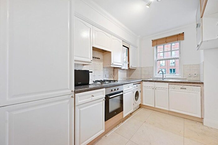 2 Bedroom Flat To Rent In Exeter Road, London, NW2