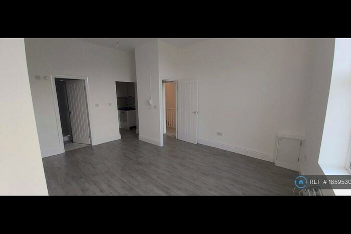Studio To Rent In Stanley Road, Bootle, L20