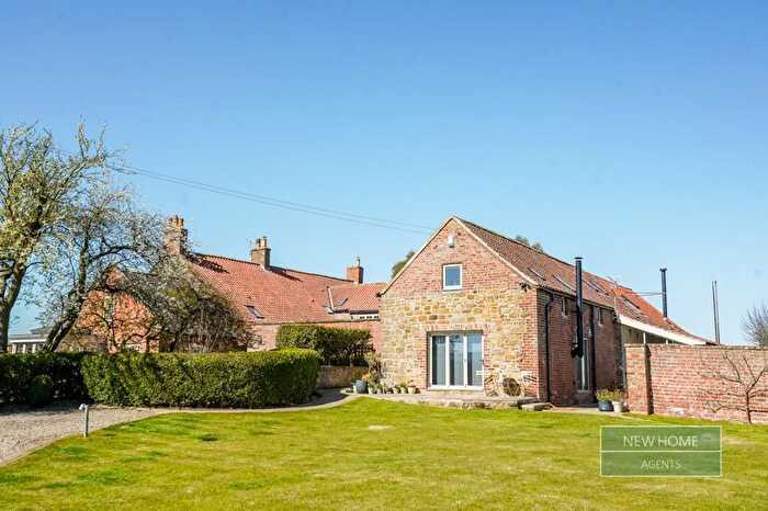3 Bedroom Barn Conversion For Sale In Campion Lane, Hutton Rudby, Yarm, TS15