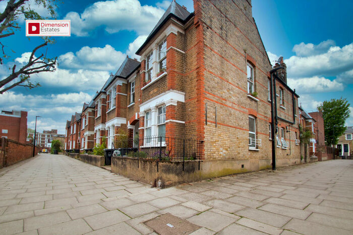 2 Bedroom Flat To Rent In Church Walk, Newington Green, Stoke Newington, London, N16