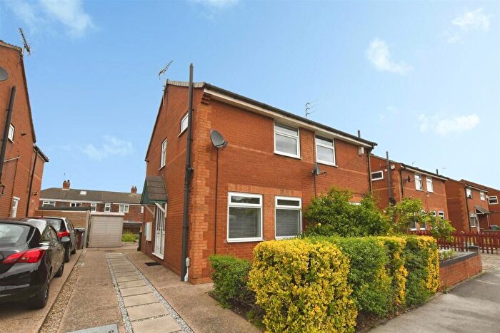 2 Bedroom Semi-Detached House For Sale In Foredyke Avenue, Hull, HU7