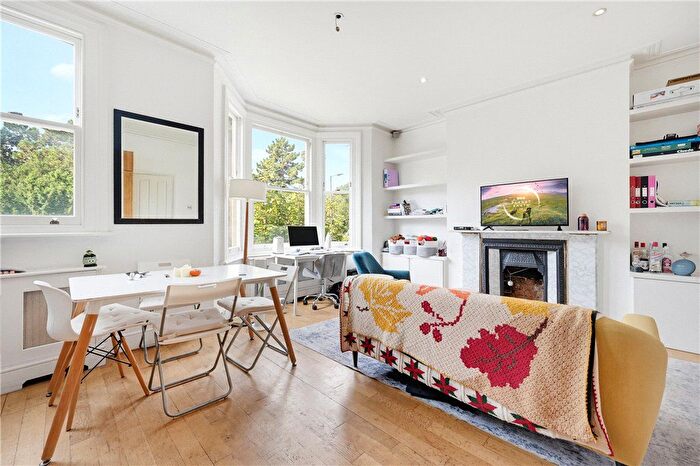 2 Bedroom Flat To Rent In Fulham Palace Road, Fulham, London, SW6