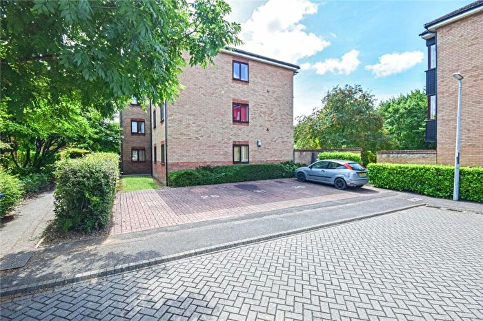 1 Bedroom Apartment To Rent In Loris Court, Cambridge, CB1