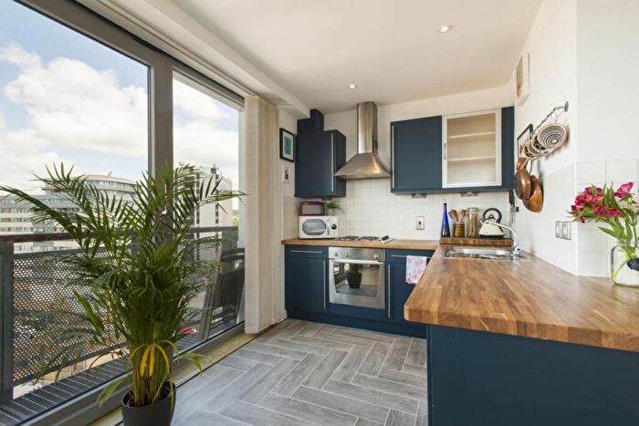 2 Bedroom Flat For Sale In Cranbrook House, Cranbrook Street, Nottingham, NG1