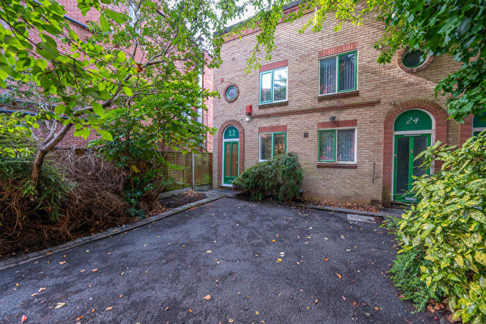 2 Bedroom End Of Terrace House For Sale In Midland Place, Derby, DE1