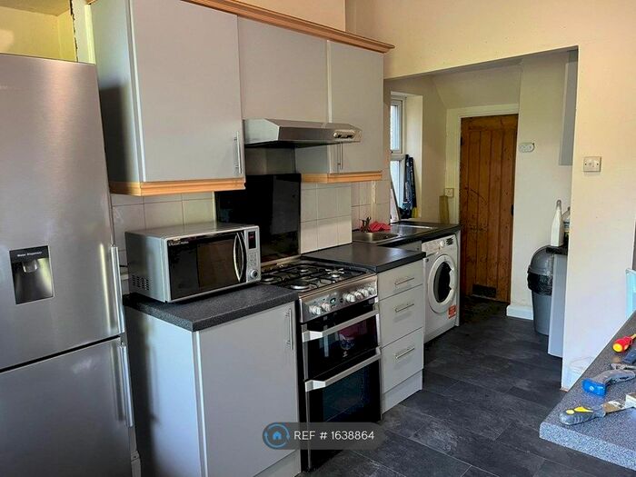 4 Bedroom Semi-Detached House To Rent In Hough Road, Manchester, M20