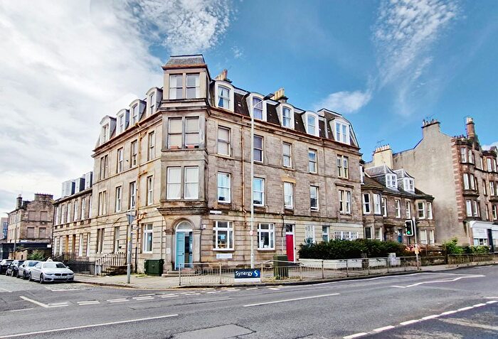 2 Bedroom Flat For Sale In / Ferry Road, Leith, Edinburgh, EH6