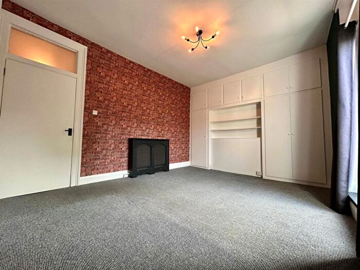 2 Bedroom Maisonette To Rent In Wells Road, BS4