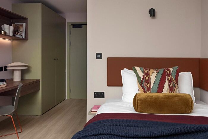 Studio To Rent In Dunedin Street, Edinburgh, EH7