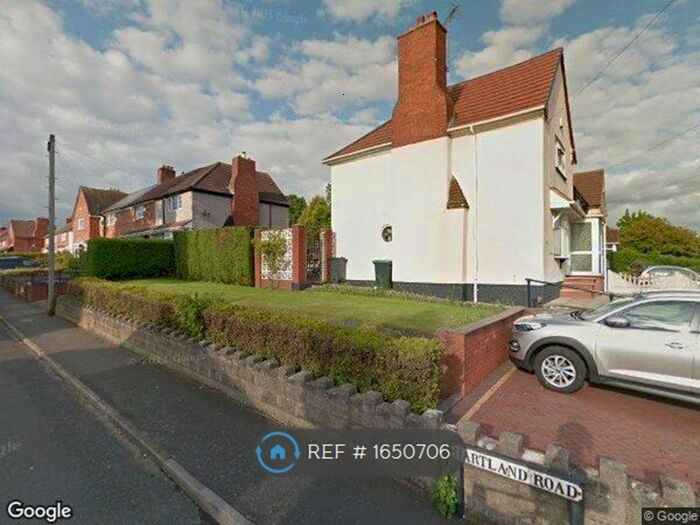 3 Bedroom End Of Terrace House To Rent In Pennyhill Lane, West Bromwich, B71