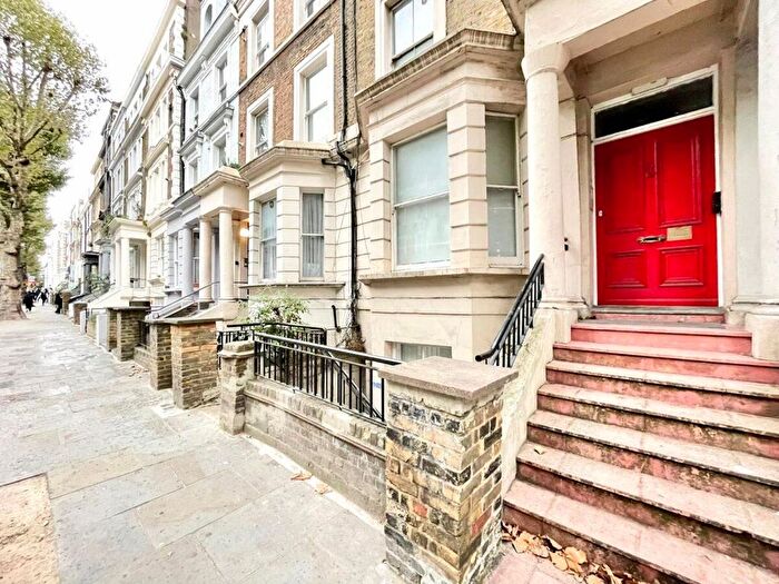 Property To Rent In Ladbroke Grove, London, W10
