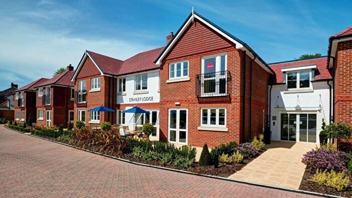 1 Bedroom Retirement Property For Sale In Bed Apartment, Stanley Lodge, Epsom, KT18