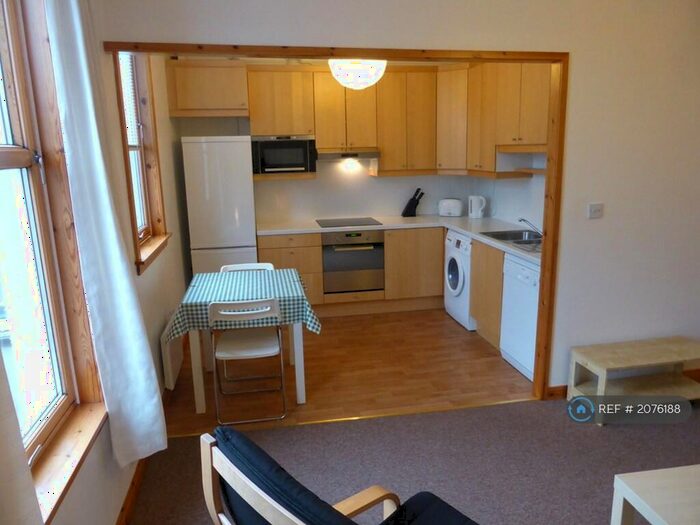 2 Bedroom Flat To Rent In (Off King Street), Aberdeen, AB24