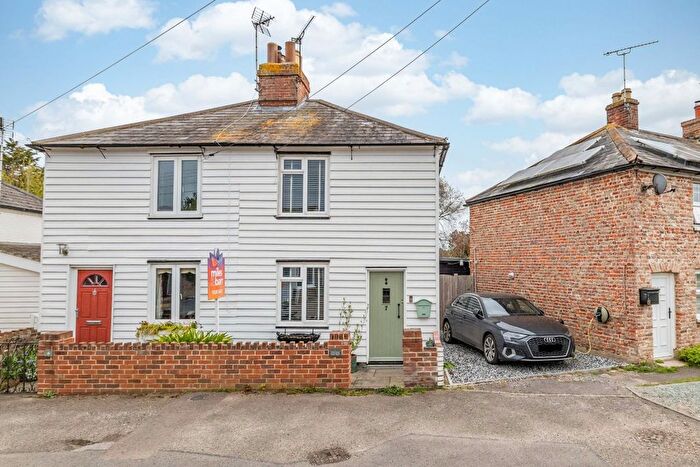 2 Bedroom Semi Detached House For Sale In Harris Alley, Wingham, Canterbury, Kent, CT3