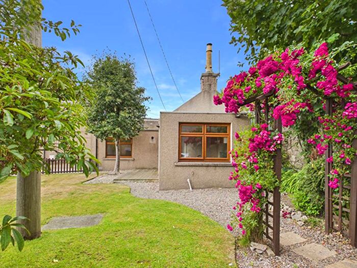 2 Bedroom Semi-detached Bungalow For Sale In The Square, Ellon, AB41