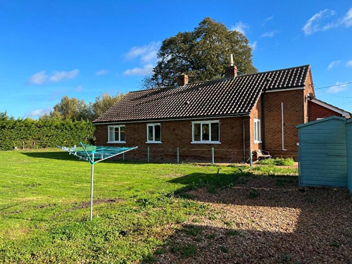 3 Bedroom Bungalow To Rent In Floods Ferry Road, Doddington, March, PE15