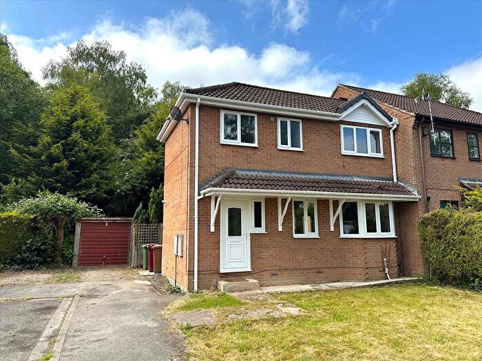 2 Bedroom Town House To Rent In The Fairways, Scunthorpe, DN15