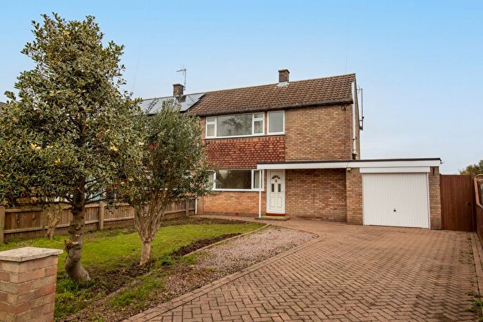 3 Bedroom Semi Detached House To Rent In Wayet Road, Pinchbeck, PE11