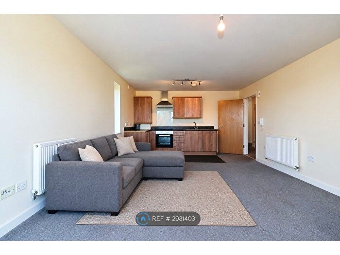 2 Bedroom Flat To Rent In Wyck Beck Road, Bristol, BS10
