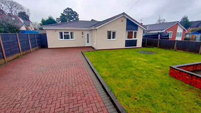 4 Bedroom Bungalow To Rent In Willow Court, Wrexham, LL13