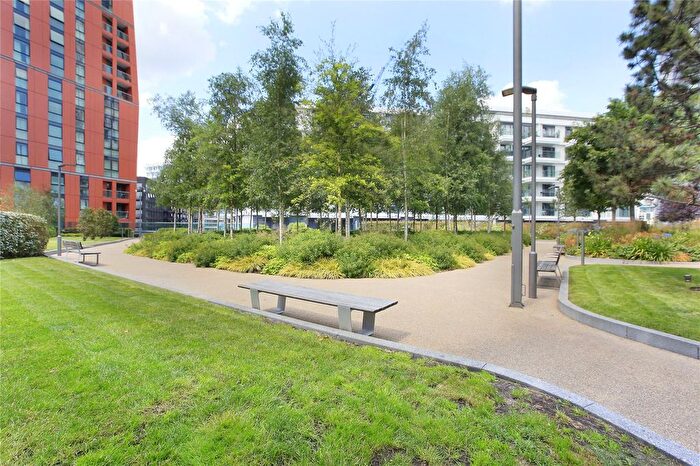 1 Bedroom Flat For Sale In Collet House, Wandsworth Road, SW8