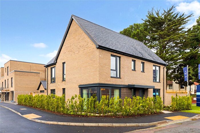 5 Bedroom Detached House For Sale In The Landing, Maritime Park, Newtown Road, Warsash, SO31