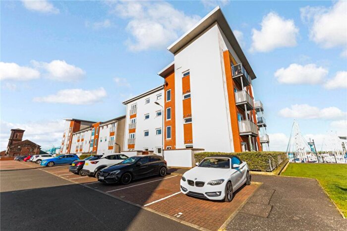 2 Bedroom Flat For Sale In Dockers Gardens, Ardrossan, North Ayrshire, KA22