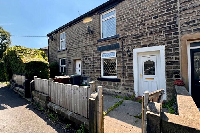 2 Bedroom Terraced House For Sale In Cottage Lane, Glossop, SK13