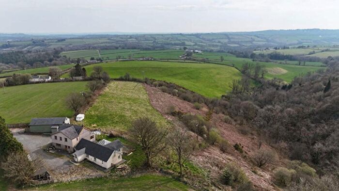 9 Bedroom Character Property For Sale In Llanpumsaint, Llanpumsaint, Carmarthen, Carmarthenshire, SA33