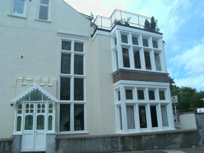 1 Bedroom Flat To Rent In Elm Court, Western College Road, Mannamead, PL4