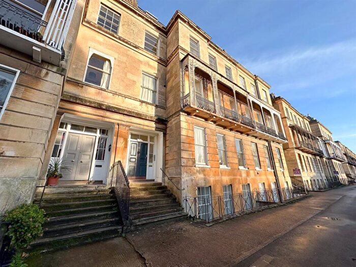 2 Bedroom Apartment To Rent In Lansdown Place, Cheltenham, GL50