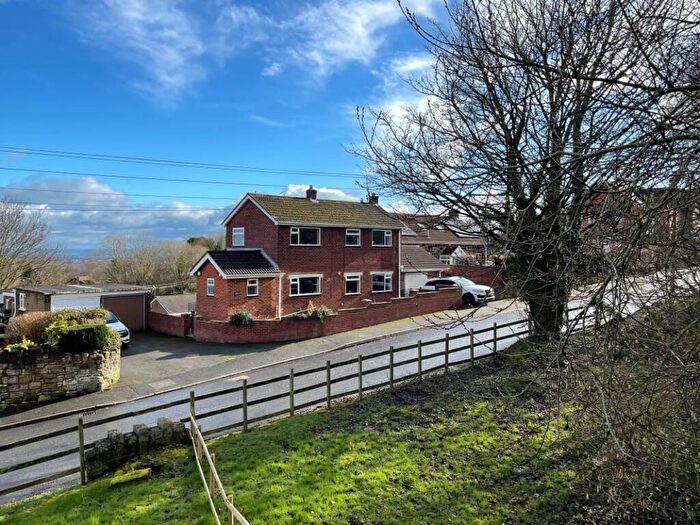 3 Bedroom Detached House For Sale In Black Lane Road, Pentre Broughton, LL11