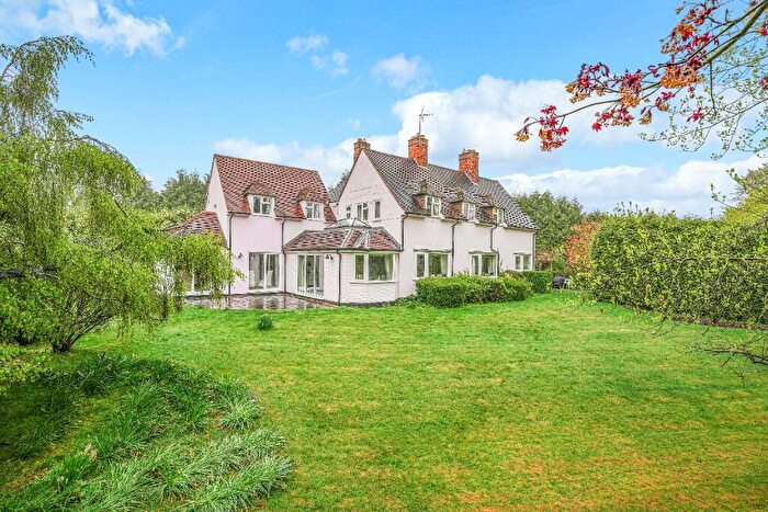 7 Bedroom Detached House For Sale In Loop Road, Keyston, PE28